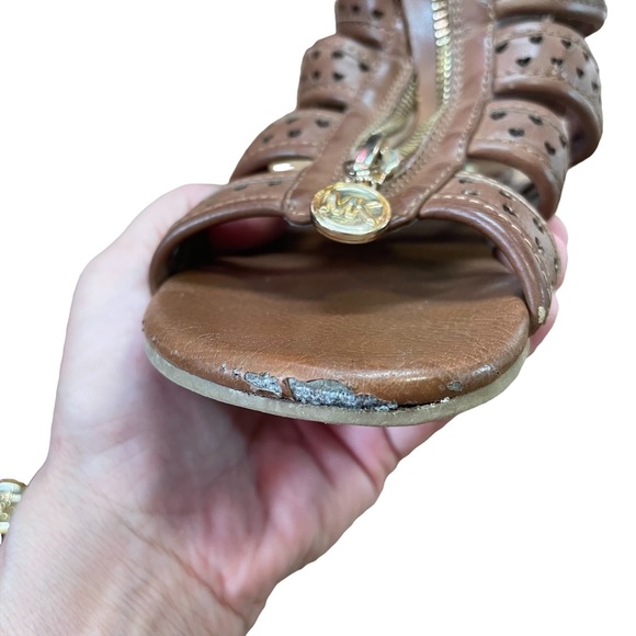 Michael Kors Gladiator Sandals Girls Size 13, Tan/Brown In colour - Picture 16 of 16